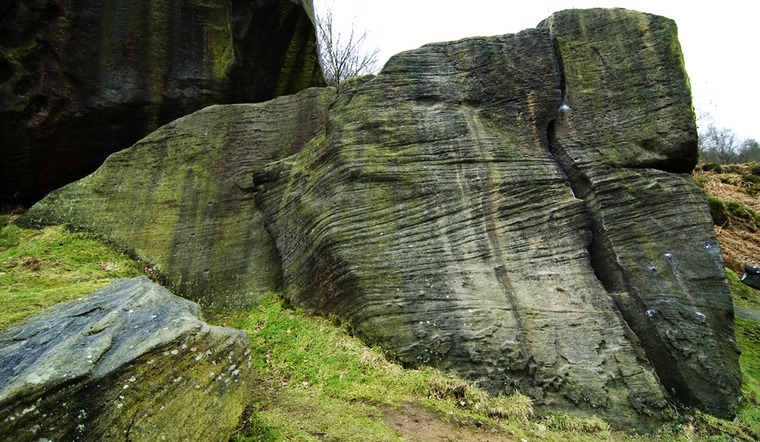 Morris Crack and Forked Lightning Crack