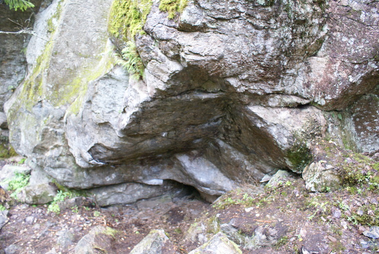 Развал под основным массивом