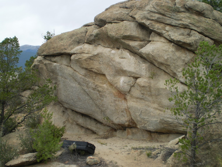 Trail Boulder, Rim area Pleasure Valley