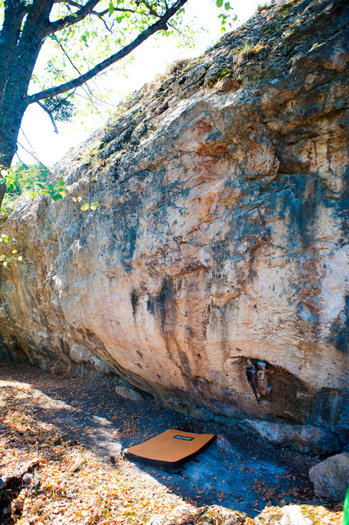 Angarka boulder wall