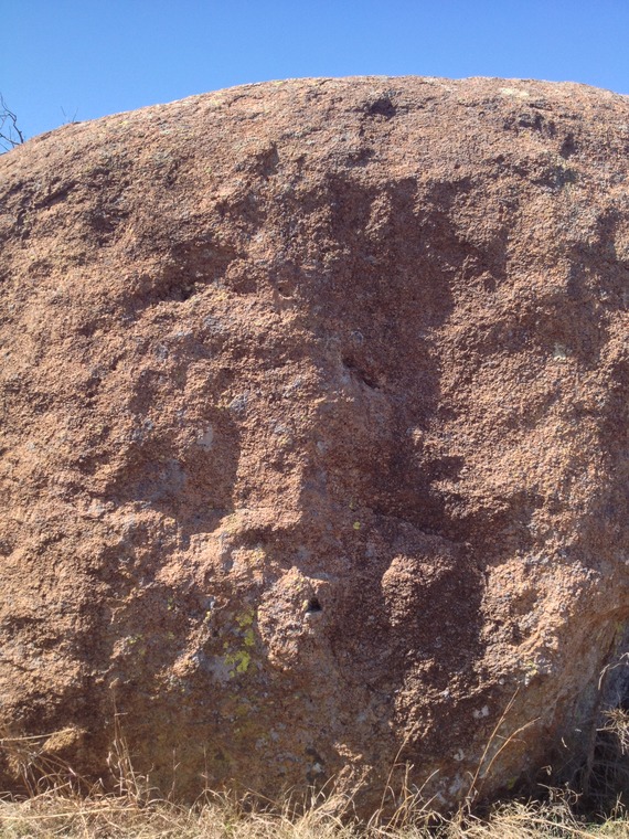 Desperate Reality Cliff Bouldering