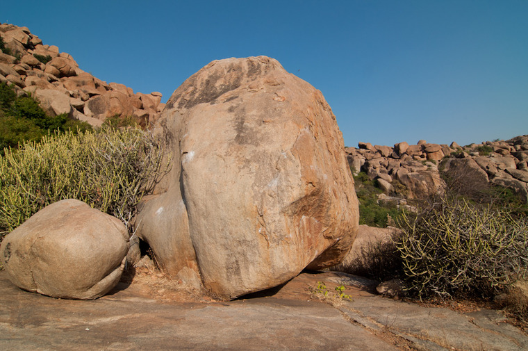 Relax Boulders
