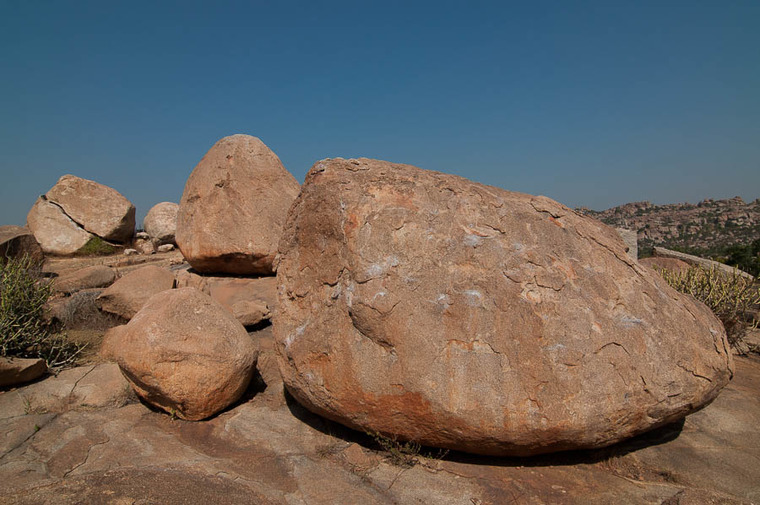 Egg Boulders