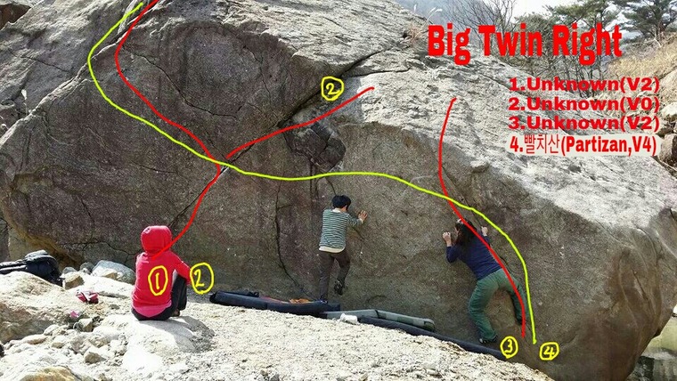 Big Twin(쌍둥이바위)