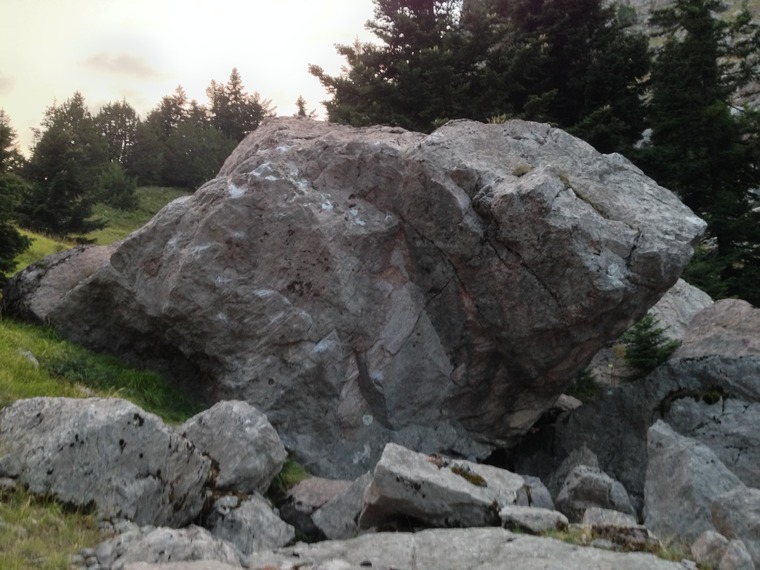 Between the Showers bloc