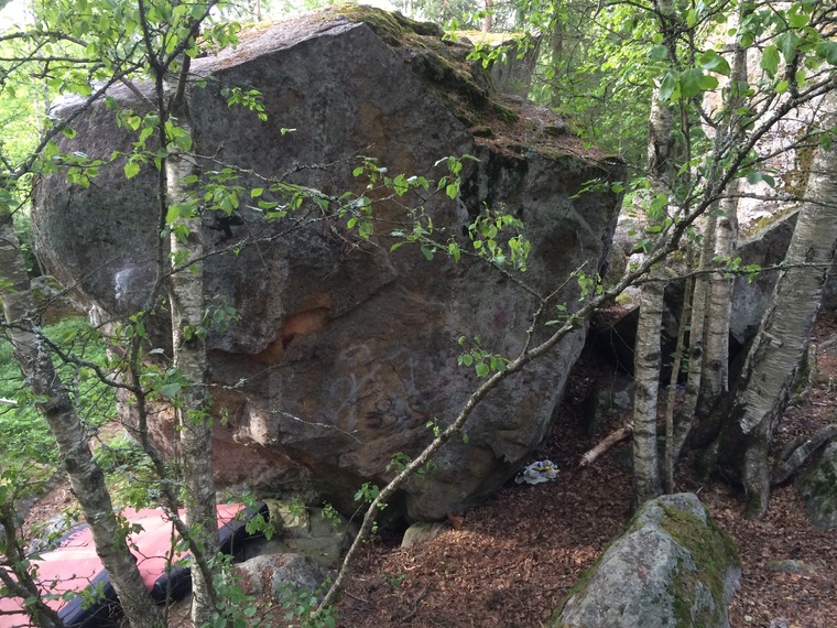 Leikkikentän kivet.