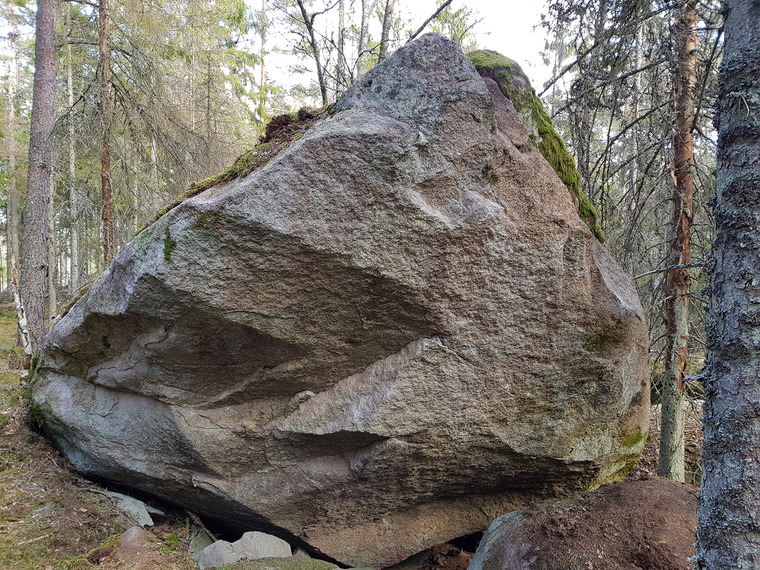 Brändefly - Överhänget