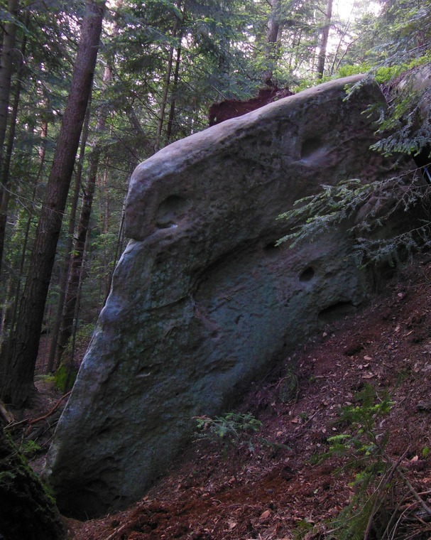 Skały Poniżej Gródka