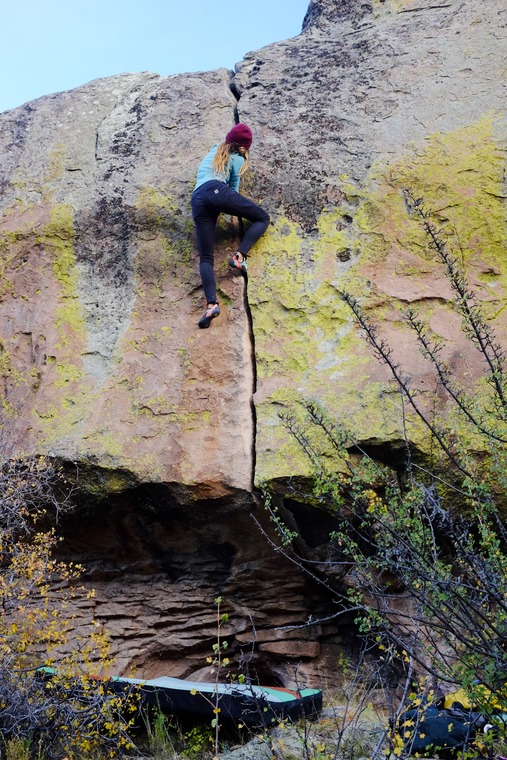 No Country For Old Manhands