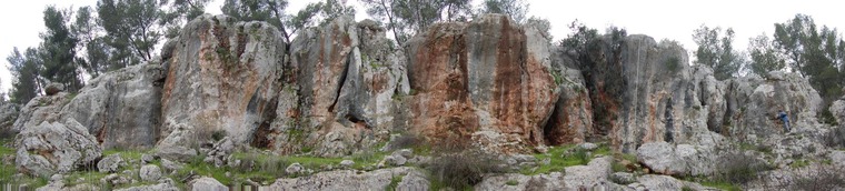 Gefet cliff