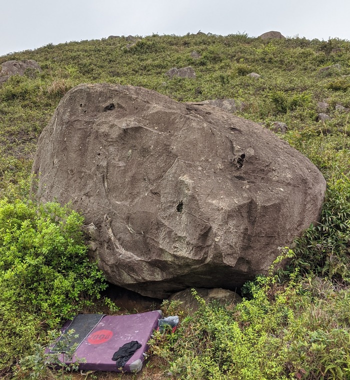 Rocky' Boulder