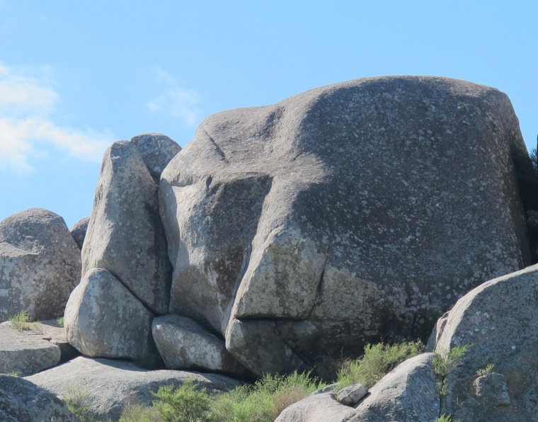 Movediza Regueringer Wall