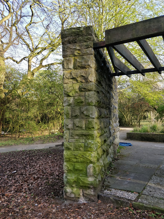 Noonwall (Rückseite Dawnwall)