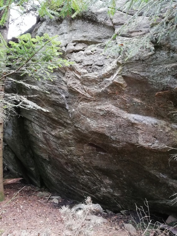 Vildmarks klippan höger