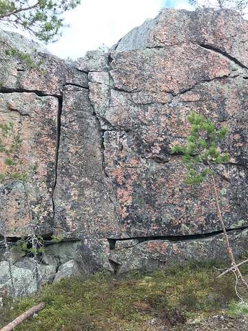 Skorven Bouldering 