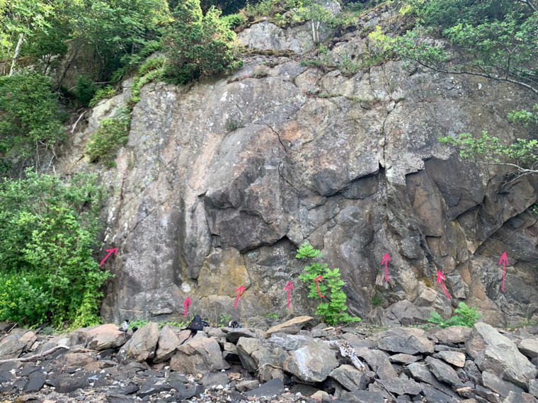 Unknown 2 - boulders. 7 problems