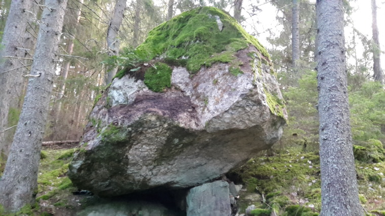 Brötastenen (unbrushed)