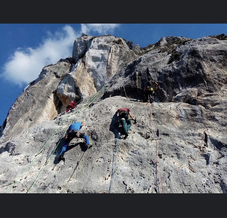 Makrades Climbing Field