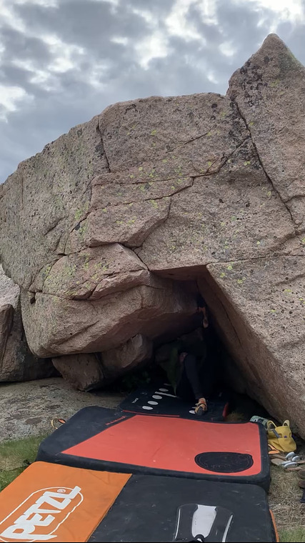 Holländarberget boulder