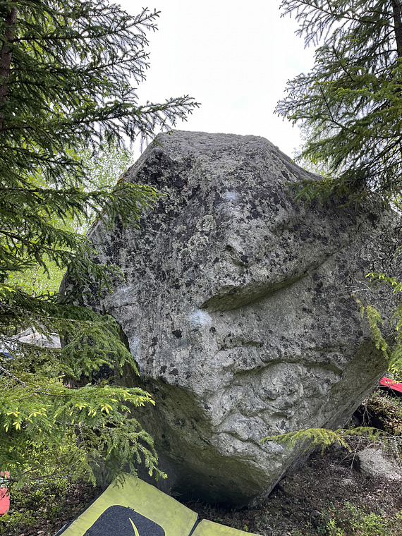 Mäkikivi (sijainti ok)