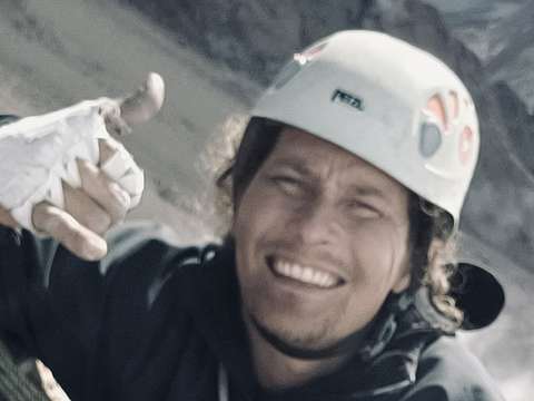 Joao C Oliveira