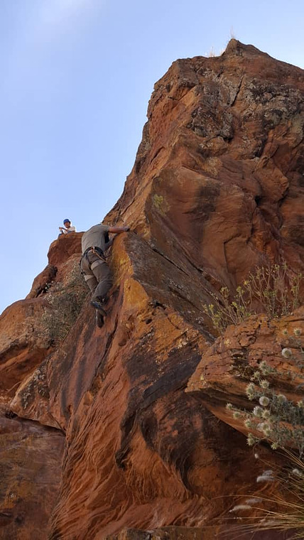 Wekero keraro climbing 