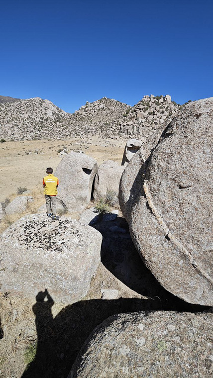 Koytash boulder dream(stone garden)