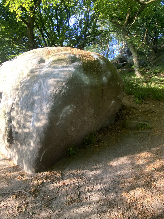 The Egg Boulder