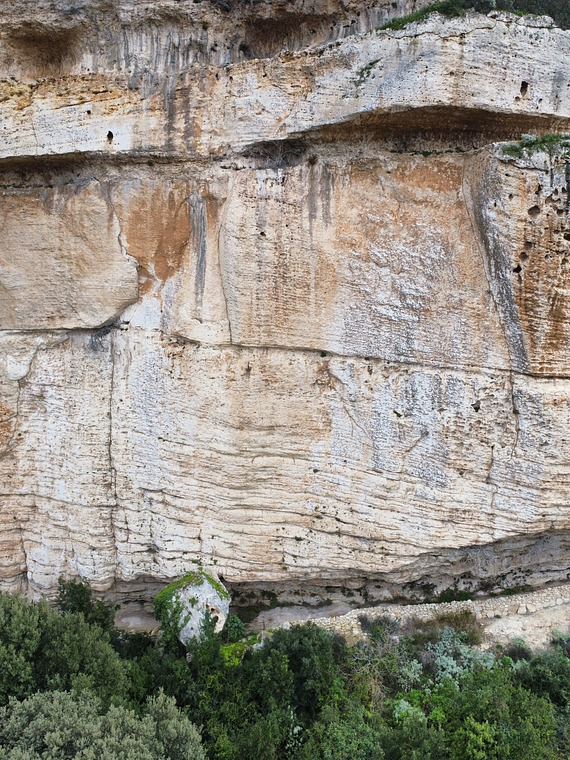 Rocca Della Regina SX