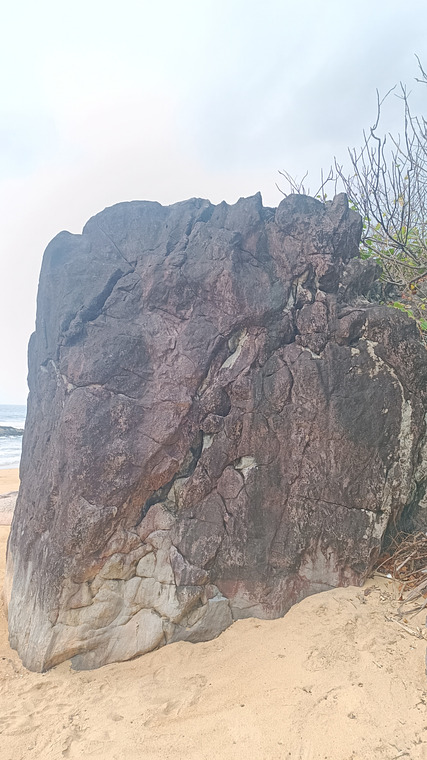 Mentawak turtle beach