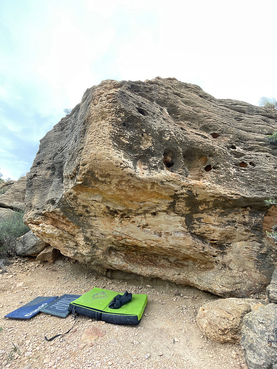 NoName- Ya limpios por otras personas