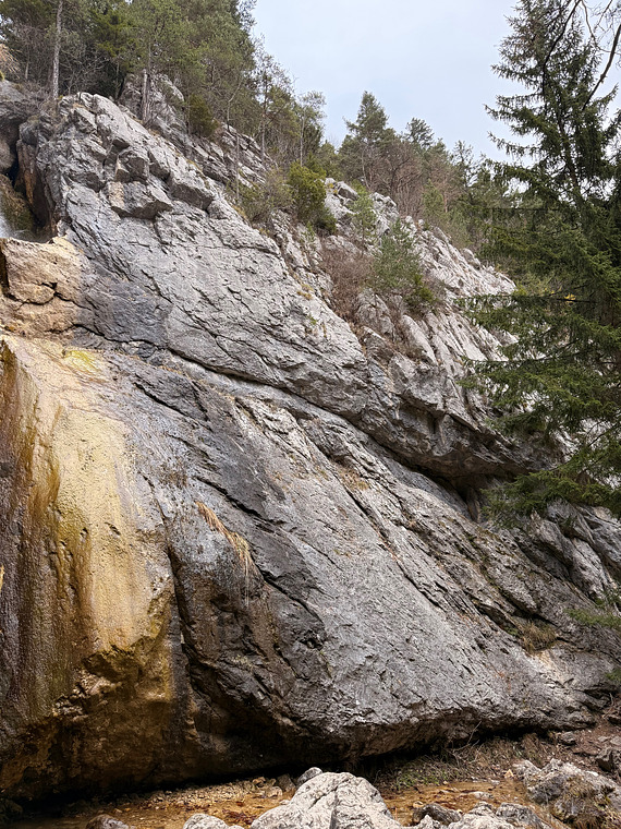 Wasserfall Klettergarten