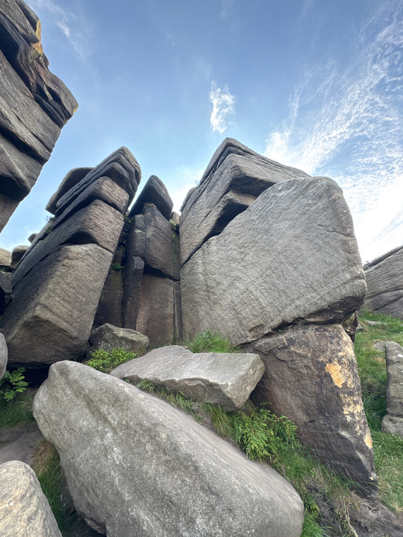 Flying arete